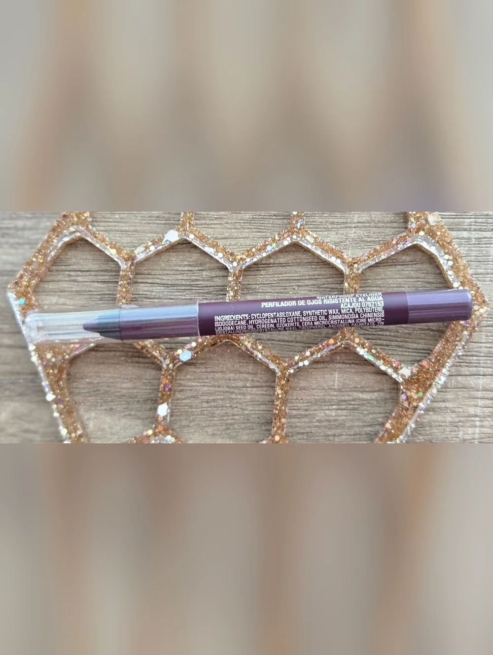 NEW | Lise Watier Waterproof Eyeliner – Shade: Acajou (0752153)